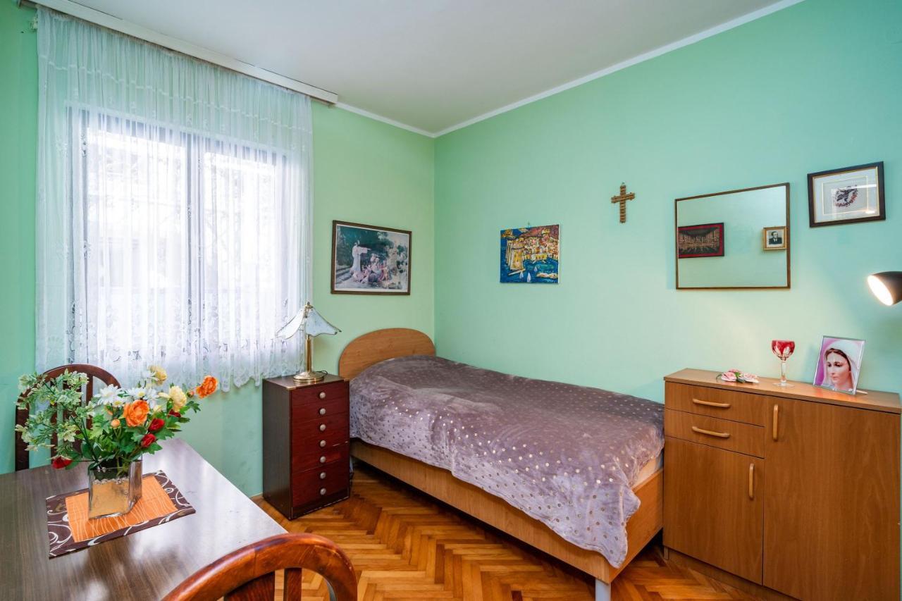 Apartment Bozica ดูบรอฟนิก ภายนอก รูปภาพ