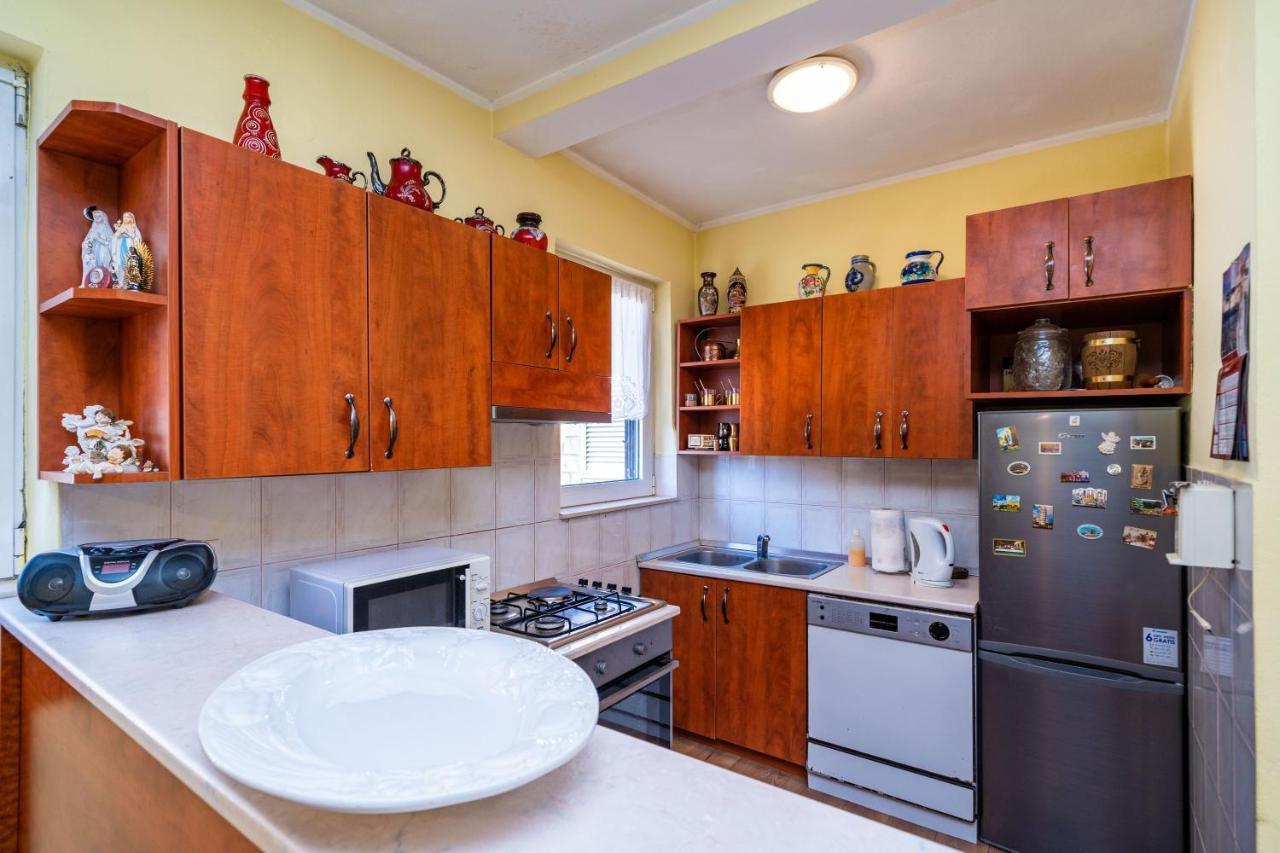 Apartment Bozica ดูบรอฟนิก ภายนอก รูปภาพ