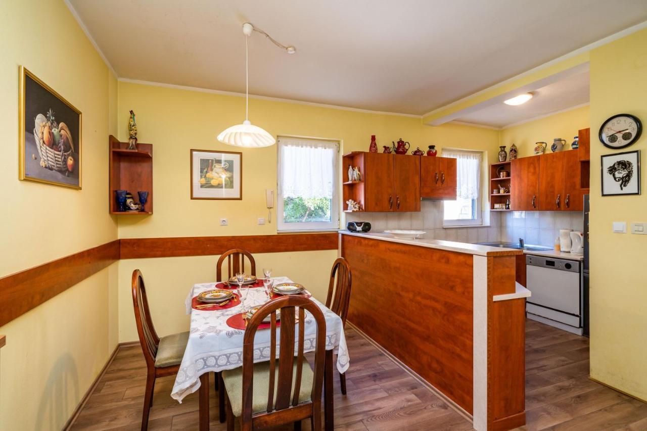 Apartment Bozica ดูบรอฟนิก ภายนอก รูปภาพ